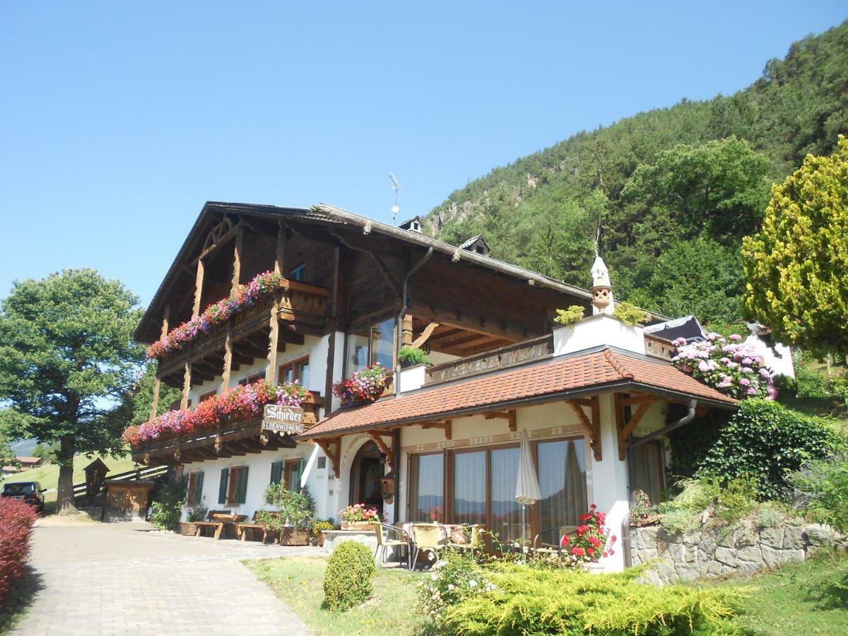Haus Schieder Apartment กัสเตลรอตโต ภายนอก รูปภาพ